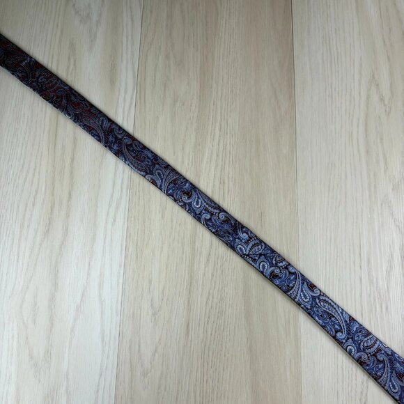 Hogo Boss Mens Purple & White Paisley Print Silk Office Wear Tie 60x3 Inches - Picture 4 of 12